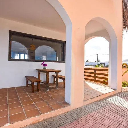 Book Jet - Sunset Villa